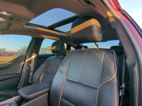 Used 2017 Chevrolet Impala Premier w/ Enhanced Convenience Package image 10