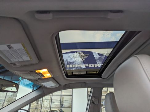 Used 2014 Toyota Camry XLE image 31