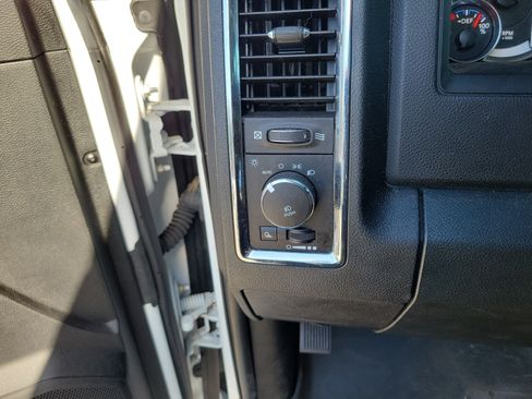 Used 2018 RAM 2500 Laramie AWD/4WD image 24