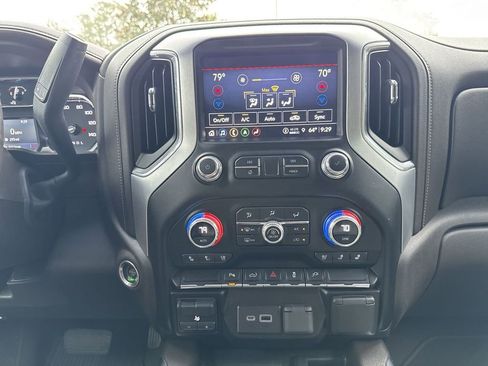 Used 2023 GMC Sierra 2500 SLT w/ SLT Premium Package image 15