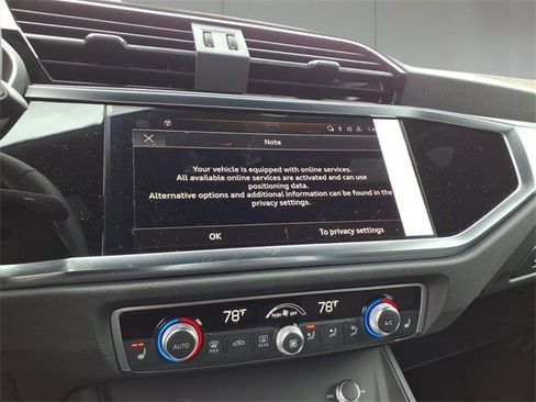 New 2025 Audi Q3 2.0T Premium image 13