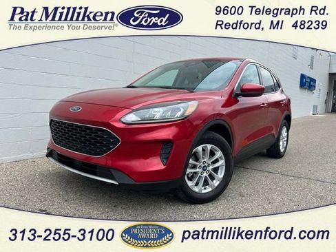 Certified 2020 Ford Escape SE AWD/4WD image 1