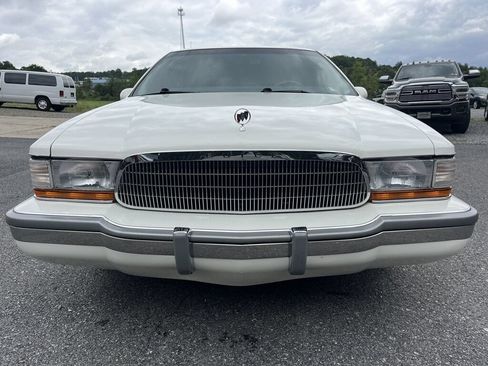 Used 1992 Buick Roadmaster Sedan RWD image 9