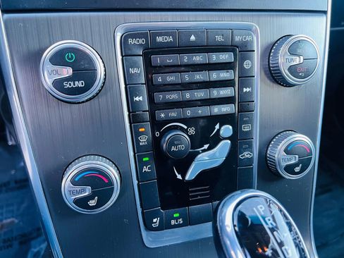 Used 2015 Volvo S60 T5 Premier image 39