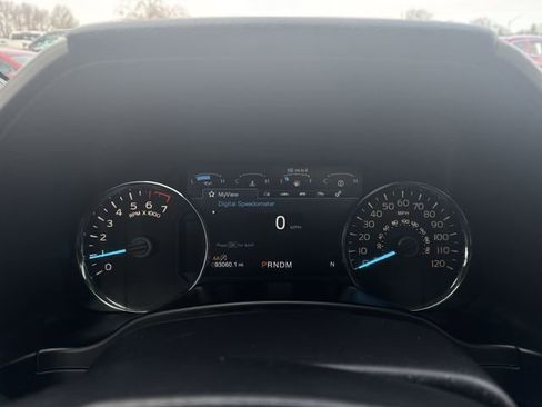 Used 2018 Ford F150 Lariat w/ Equipment Group 502A Luxury AWD/4WD image 11