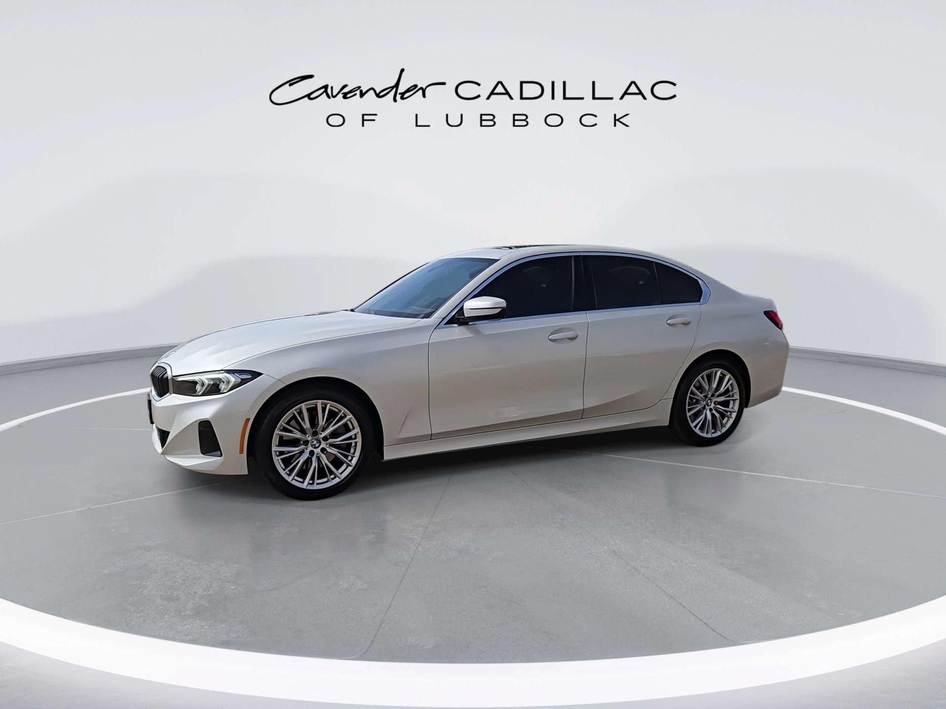 Used 2024 BMW 330i Sedan RWD image 5