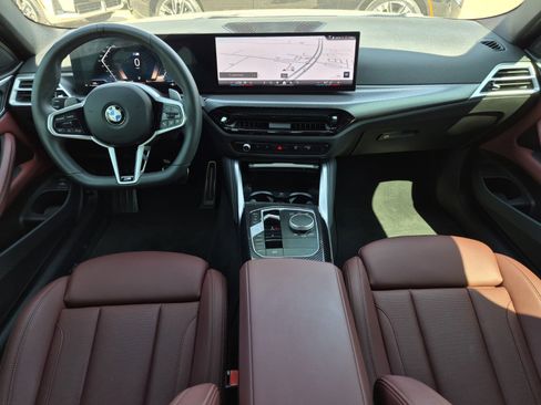 Used 2025 BMW 430i Coupe w/ M Sport Package image 20