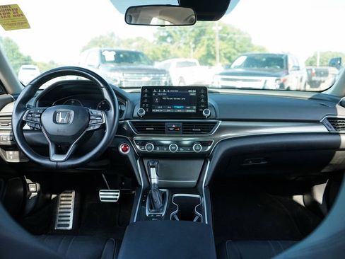Used 2021 Honda Accord Sport Special Edition image 10
