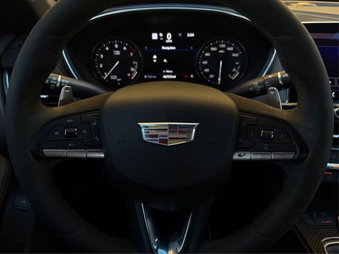 Used 2020 Cadillac CT5 V w/ Premium Package image 19