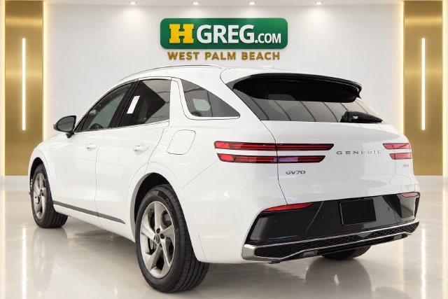 Used 2026 Genesis GV70 2.5T AWD/4WD image 2