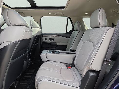 Used 2024 Honda Pilot Elite image 11