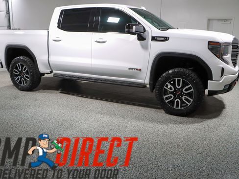 Used 2024 GMC Sierra 1500 AT4 w/ Technology Package AWD/4WD image 7
