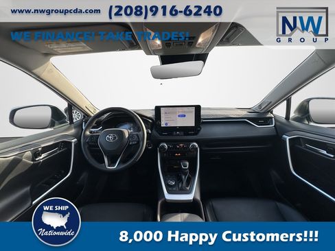 Used 2024 Toyota RAV4 Limited image 16