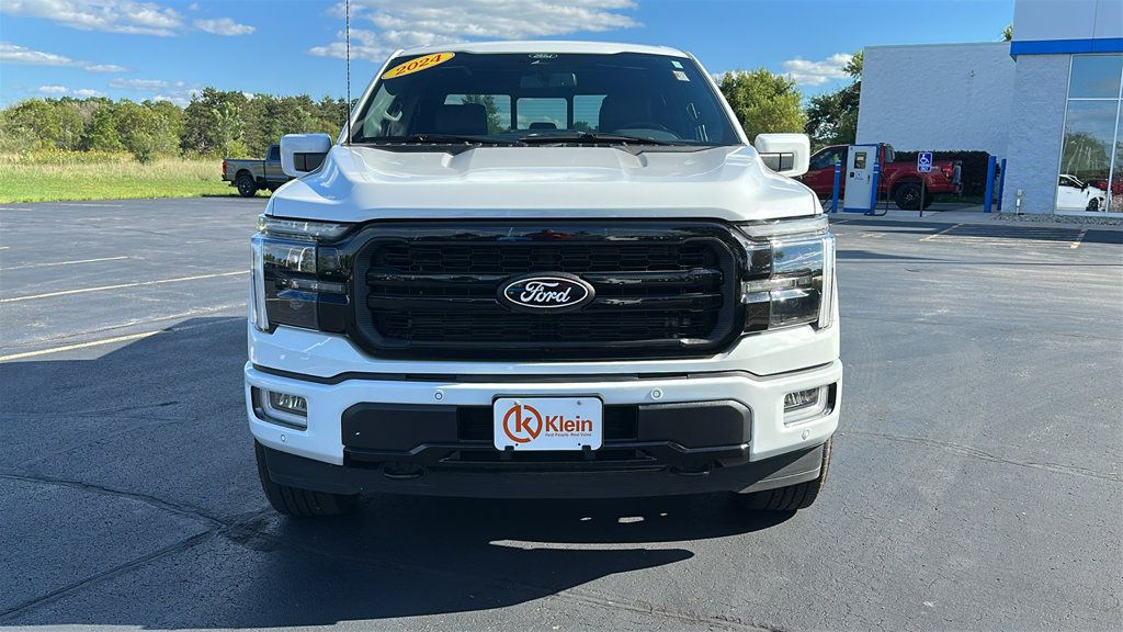 Used 2024 Ford F150 Lariat AWD/4WD image 2