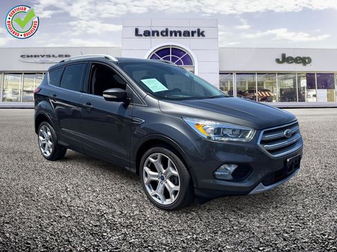 Used 2019 Ford Escape Titanium FWD image 1
