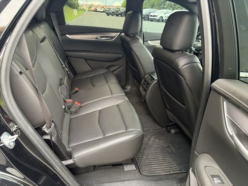 Used 2025 Cadillac XT5 Luxury AWD/4WD image 23