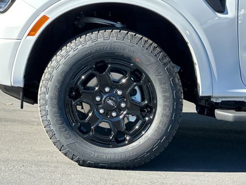 New 2025 Ford Ranger XLT w/ Equipment Group 301A High image 23