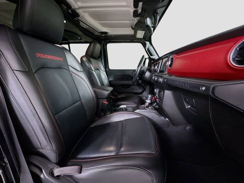 Used 2022 Jeep Wrangler Unlimited Rubicon w/ Cold Weather Group image 25