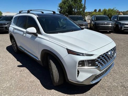 Used 2023 Hyundai Santa Fe Limited FWD image 4
