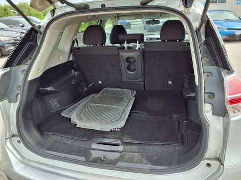 Used 2016 Nissan Rogue SV AWD/4WD image 28