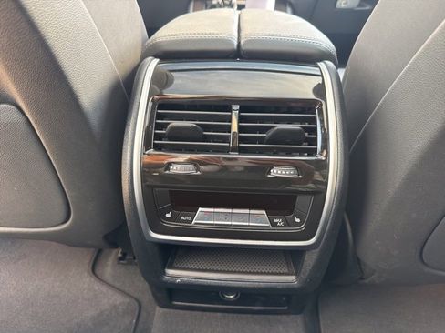 Used 2023 BMW X5 xDrive40i w/ Premium Package image 25