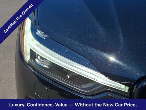 Certified 2024 Volvo XC60 B5 Plus w/ Protection Package Premier AWD/4WD image 10