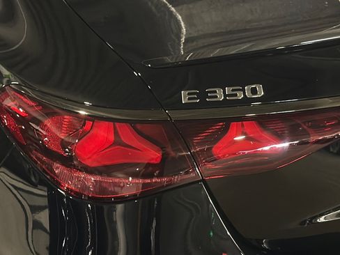 New 2027 Mercedes-Benz E 350 Sedan image 26