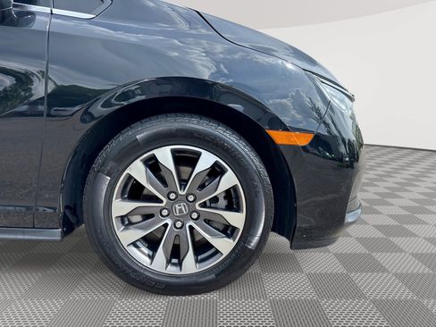 Used 2023 Honda Odyssey EX-L image 31