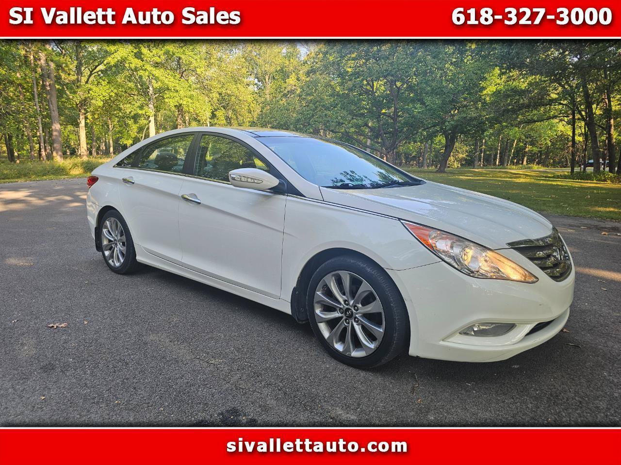 Used 2012 Hyundai Sonata Limited FWD image 1