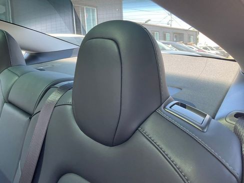 Used 2023 Tesla Model 3 Standard Range image 30