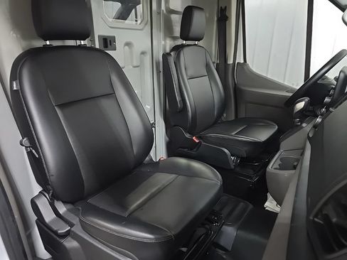 Used 2025 Ford Transit 250 148 High Roof Extended w/ Load Area Protection Package RWD image 19