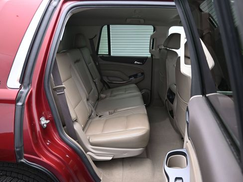 Used 2019 GMC Yukon SLE w/ Convenience Package RWD image 18