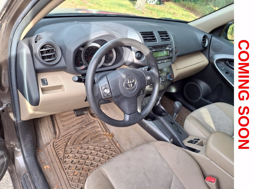 Used 2012 Toyota RAV4 4WD w/ Value Pkg image 11