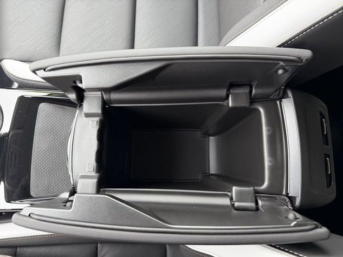 New 2026 Buick Envision Sport Touring AWD/4WD image 30