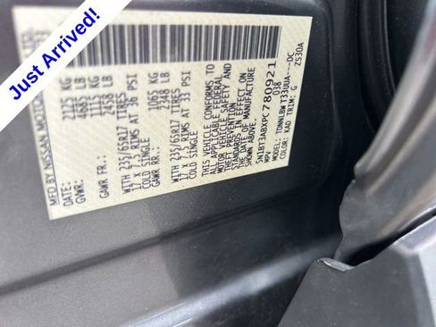 Used 2023 Nissan Rogue S AWD/4WD image 33
