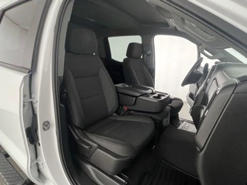 Used 2023 Chevrolet Silverado 1500 Custom image 46