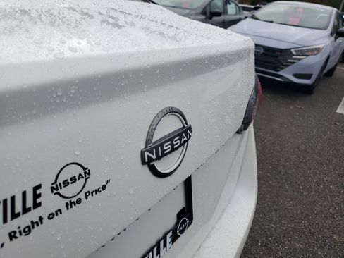 New 2025 Nissan Versa SV w/ Trunk Package image 8