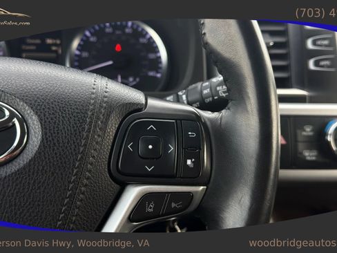 Used 2019 Toyota Highlander Plus image 15