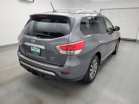 Used 2016 Nissan Pathfinder SL w/ SL Premium Package AWD/4WD image 9