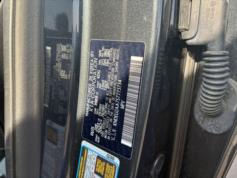 Used 2025 Kia Seltos S FWD image 31