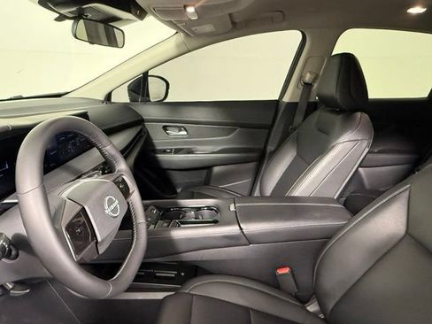 Used 2025 Nissan Murano SV FWD image 25