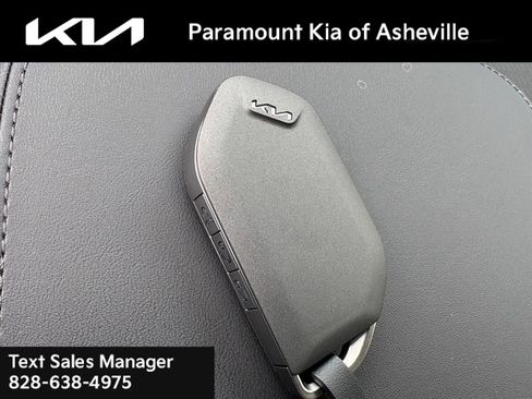 New 2026 Kia Carnival SX Prestige image 27