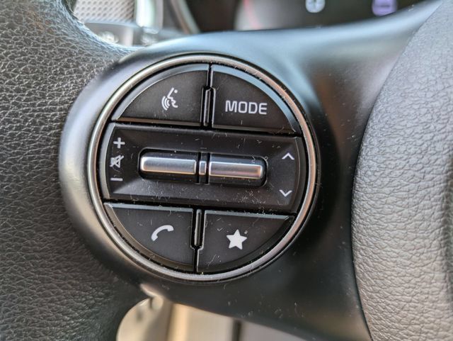 Used 2024 Kia Soul LX FWD image 11