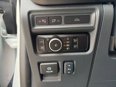 Used 2024 Ford F150 Platinum w/ Equipment Group 702A High AWD/4WD image 12