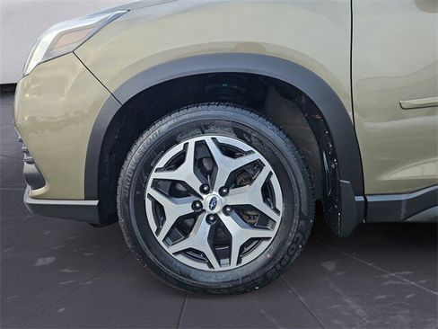 Certified 2023 Subaru Forester Premium image 14