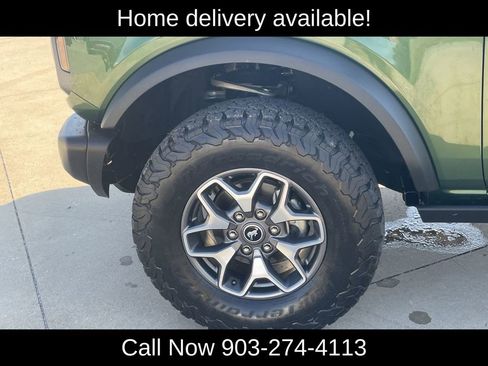 Used 2023 Ford Bronco Badlands image 42
