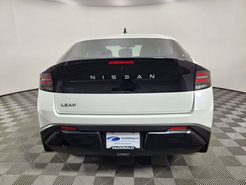 New 2026 Nissan Leaf S+ w/ Floor Mat Package (S+) image 4