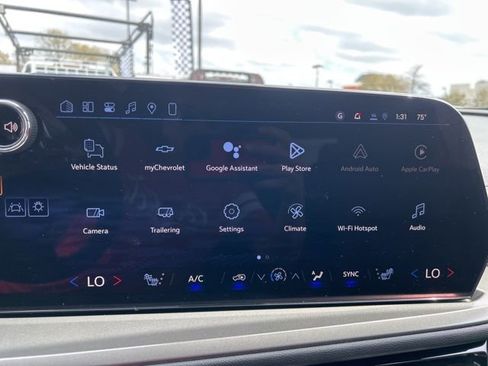 New 2026 Chevrolet Traverse LT w/ Sun and Wheel Package image 24