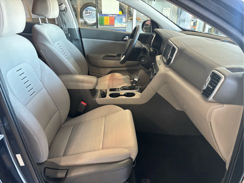Used 2019 Kia Sportage LX w/ LX Popular Package AWD/4WD image 43