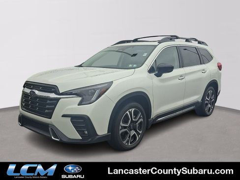 Certified 2025 Subaru Ascent Touring AWD/4WD image 1